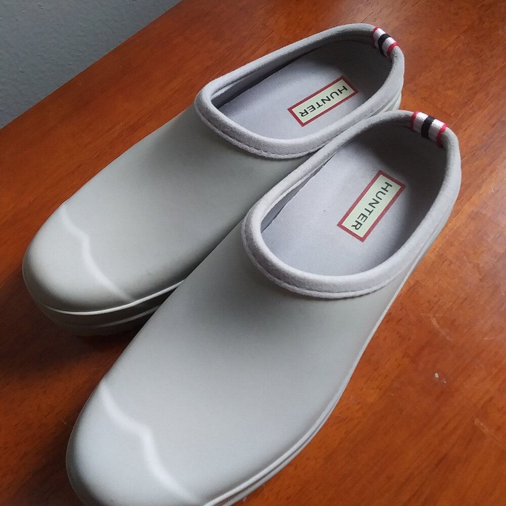 Hunter Women's Original Play Clogs Light Gray sz US 8 and UK 6